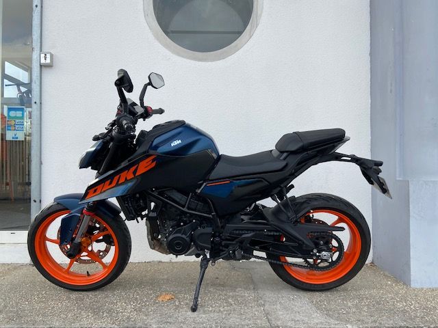 KTM Duke 125 2024