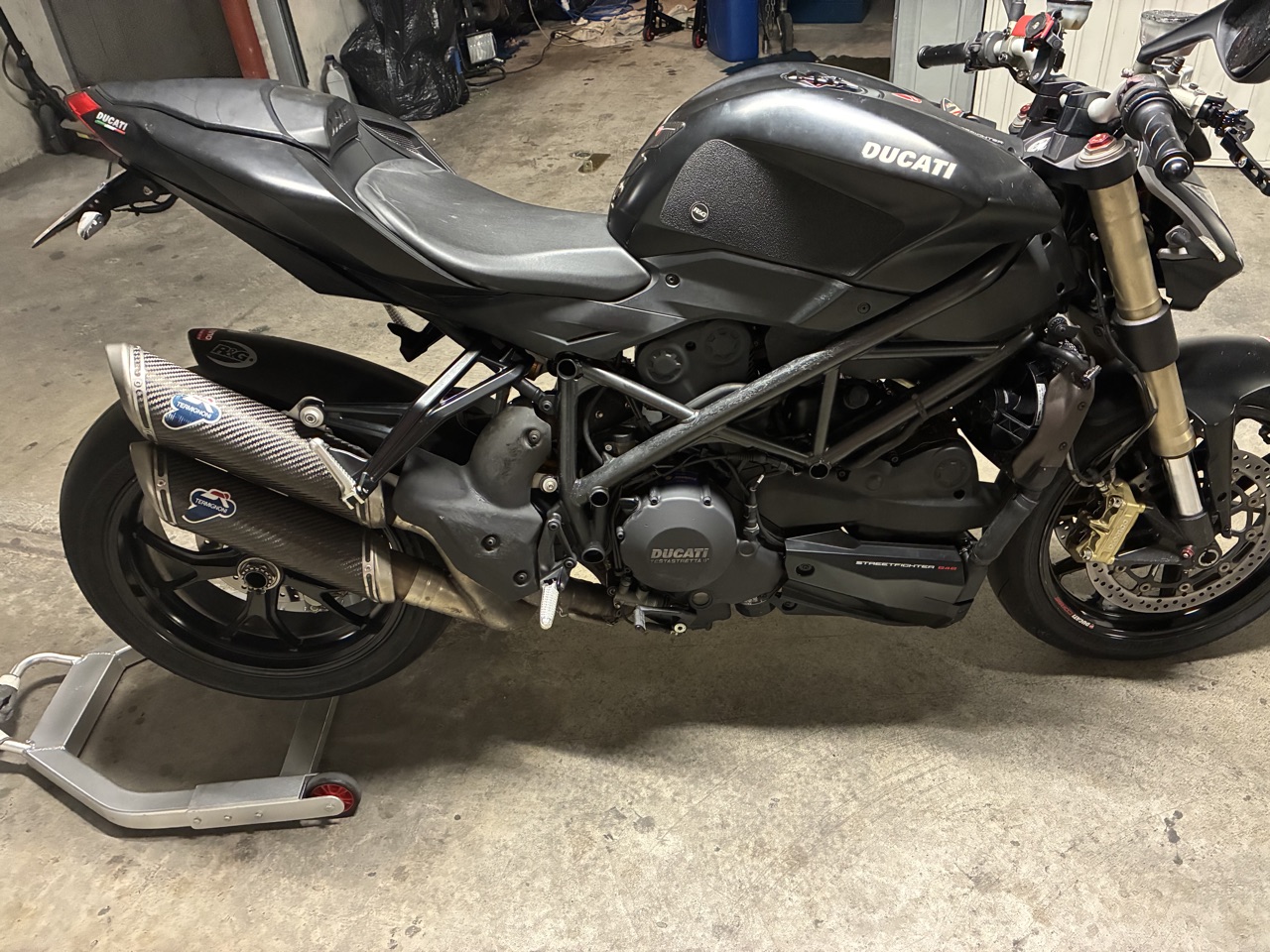 Ducati 848 streetfighter