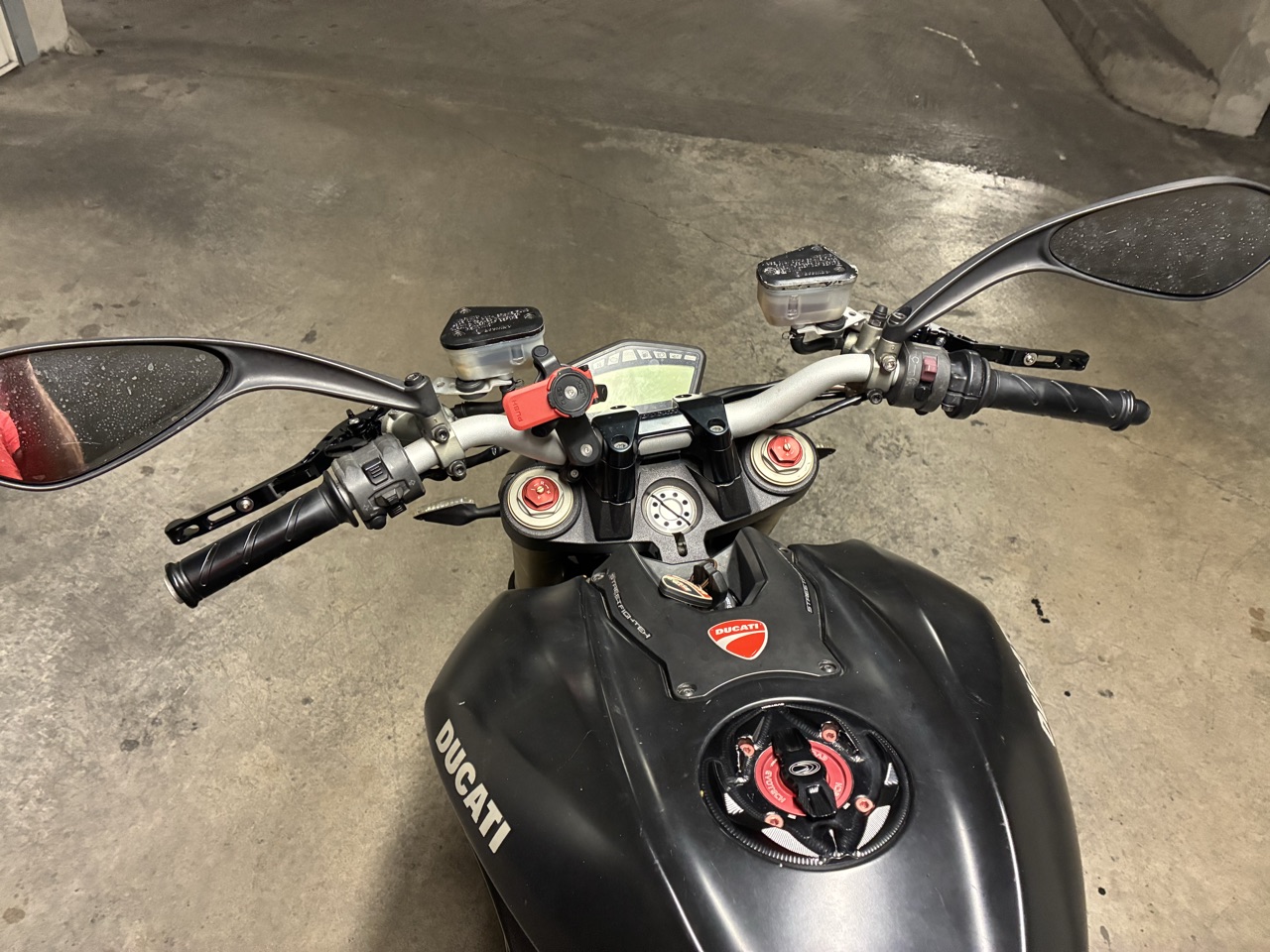 Ducati 848 streetfighter