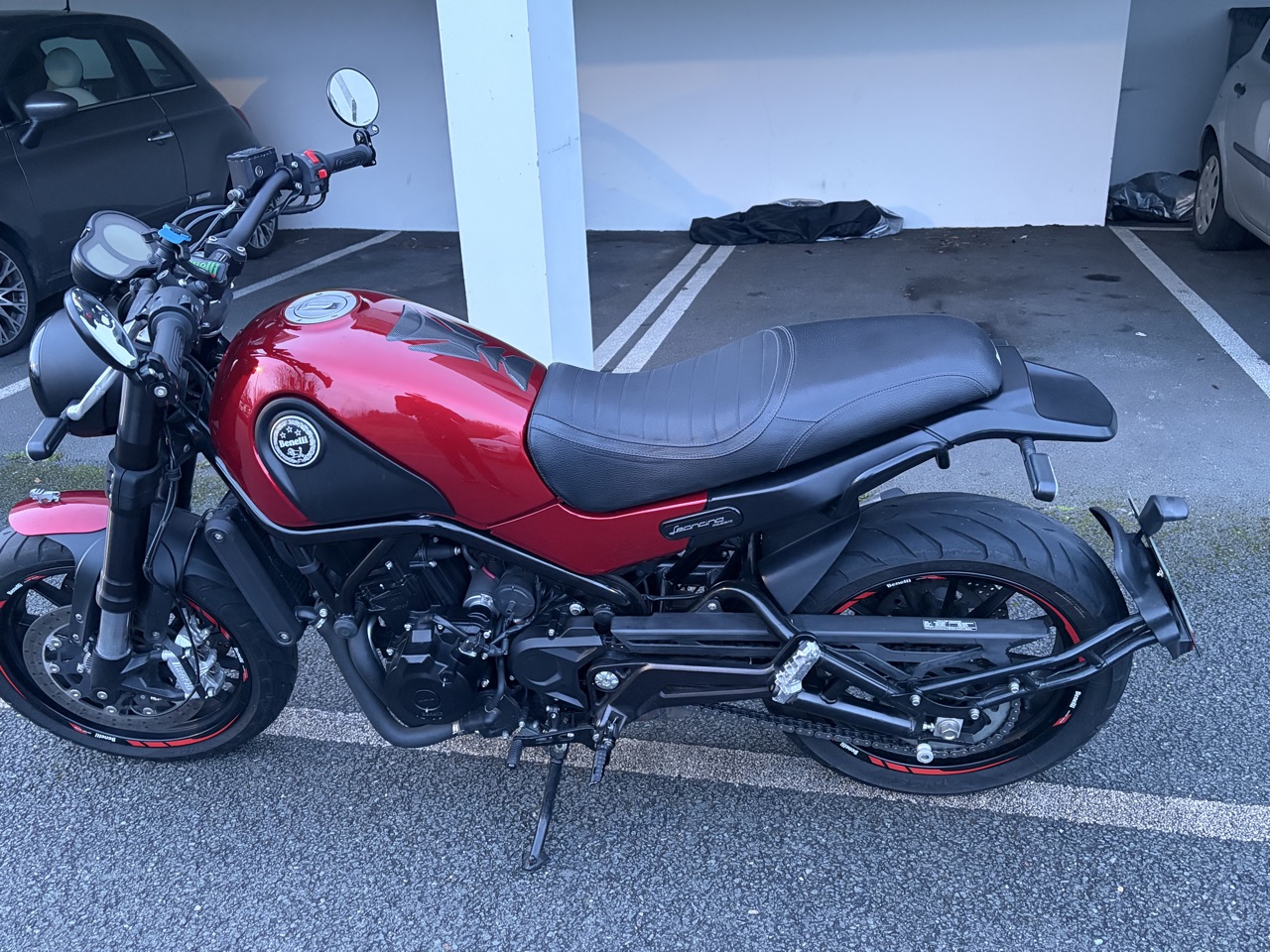 Benelli Leoncino 500