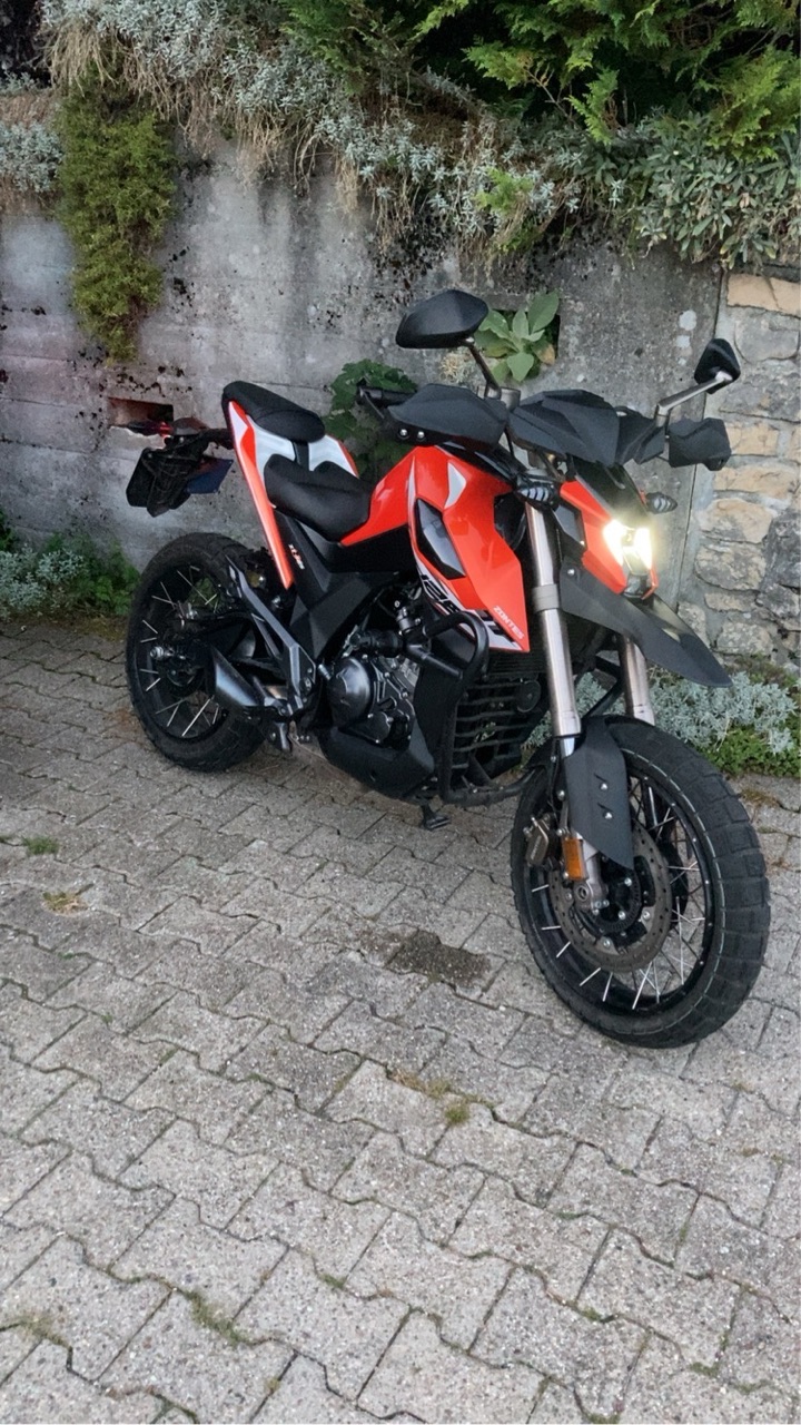 Zontes ZT-125 U1 | St-Imier, BE 🇨🇭