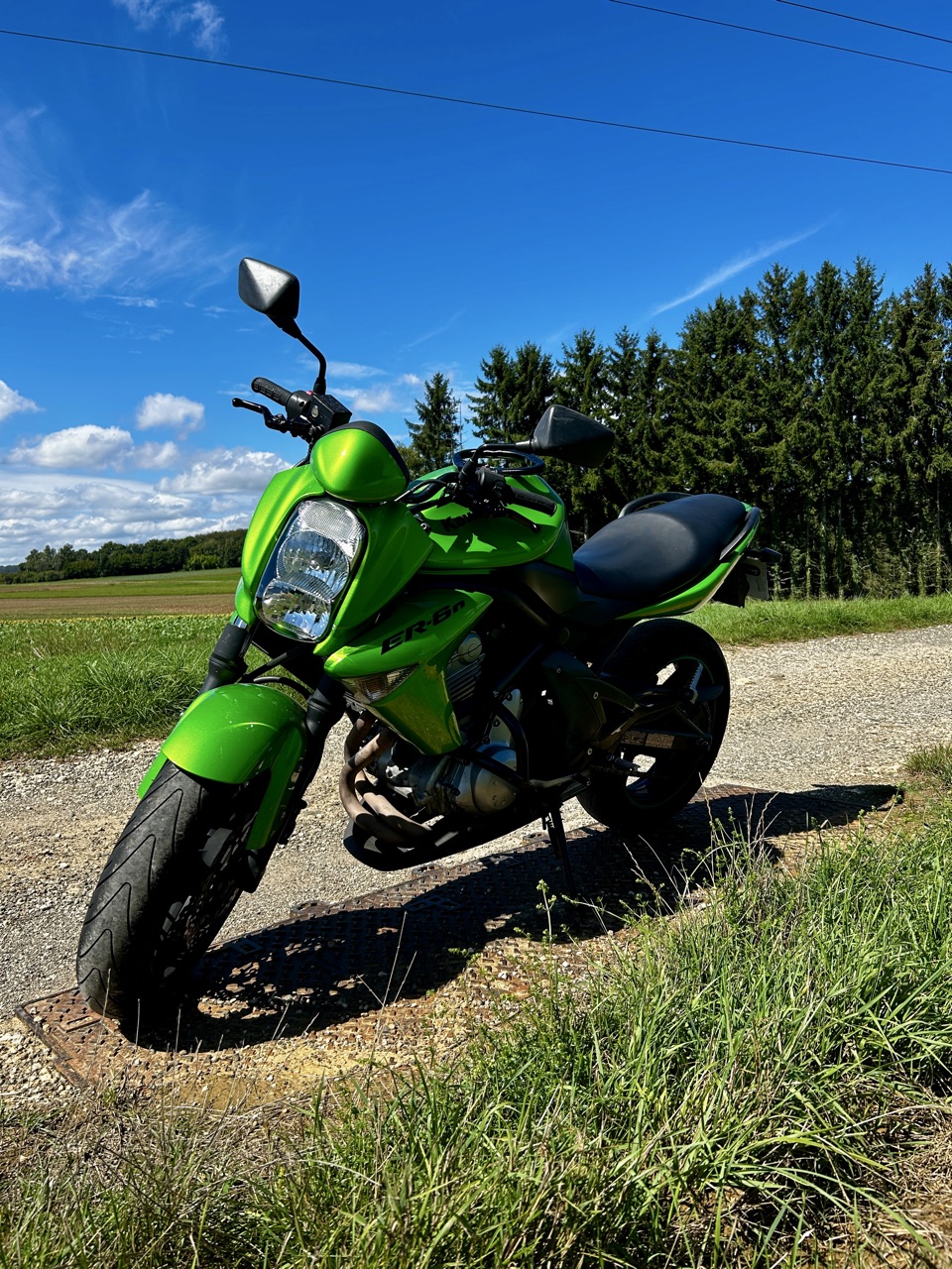 Kawasaki Er6n