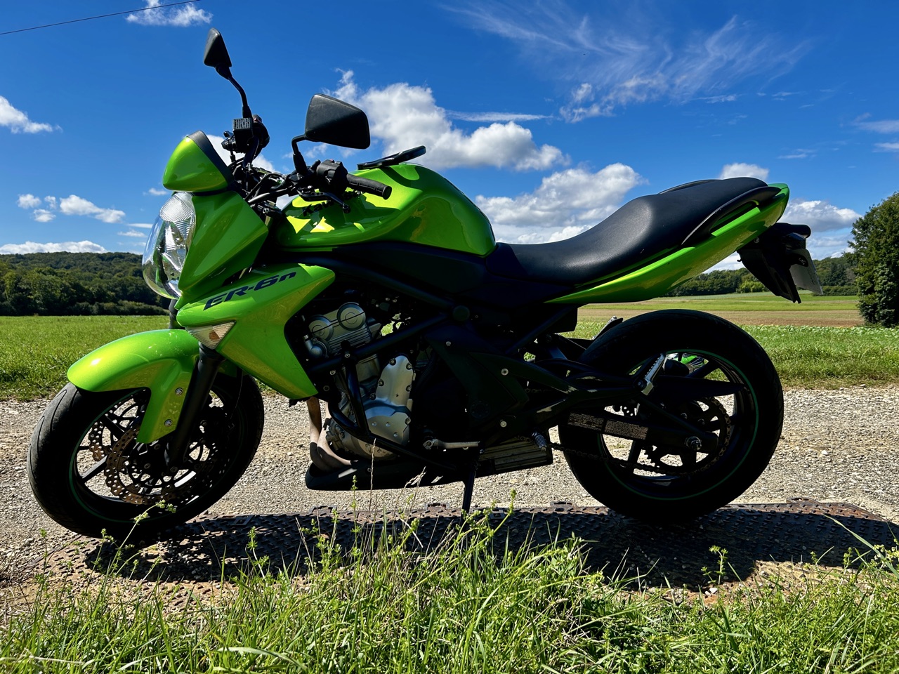 Kawasaki Er6n