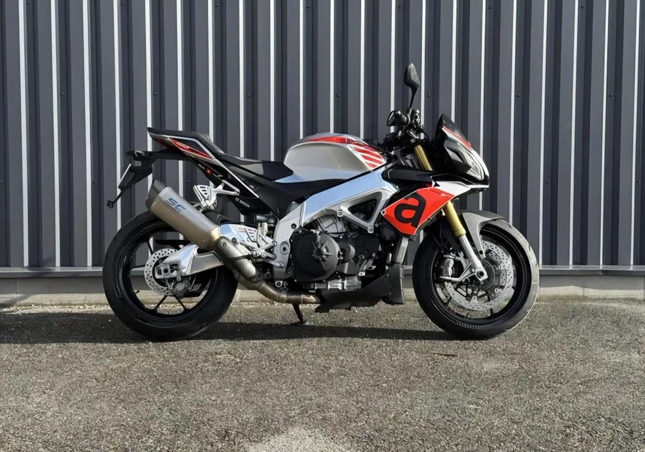 Aprilia Tuono V4 1100 RR
