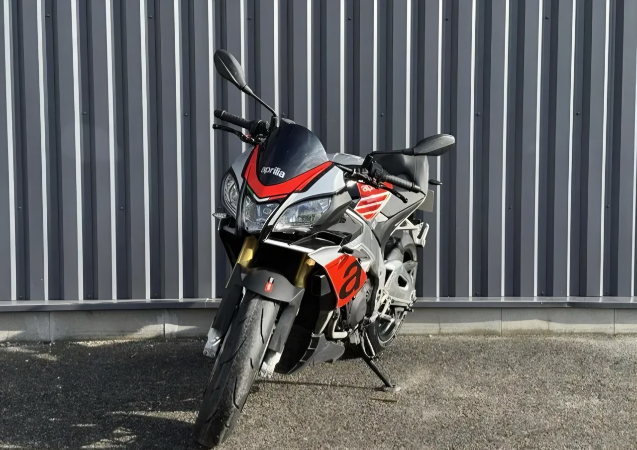 Aprilia Tuono V4 1100 RR