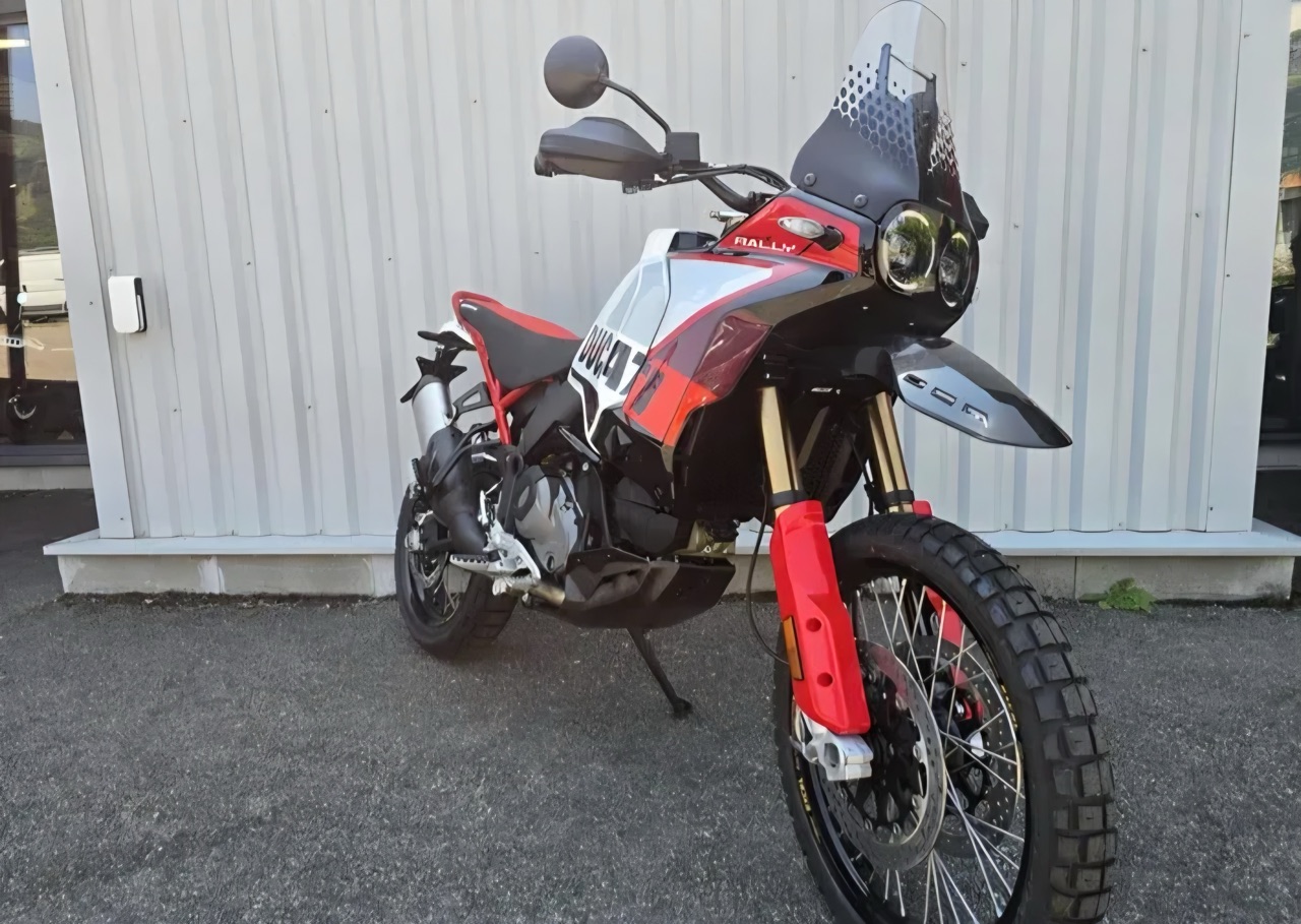 Ducati Desert X Rally 937