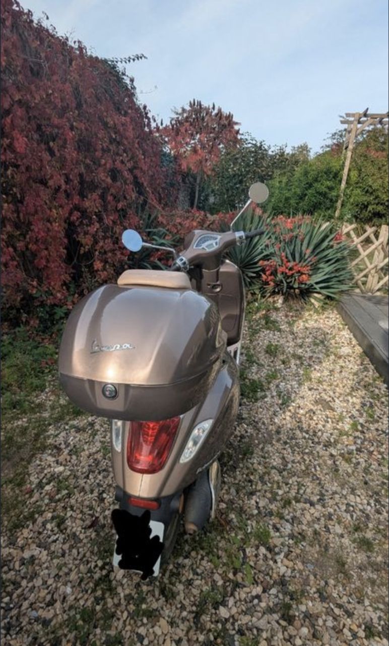 Scooter Vespa Primavera 50cc 4T