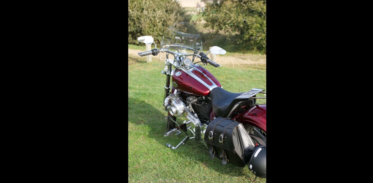 Harley Davidson Rocker C 2008 - Compresseur - Moto