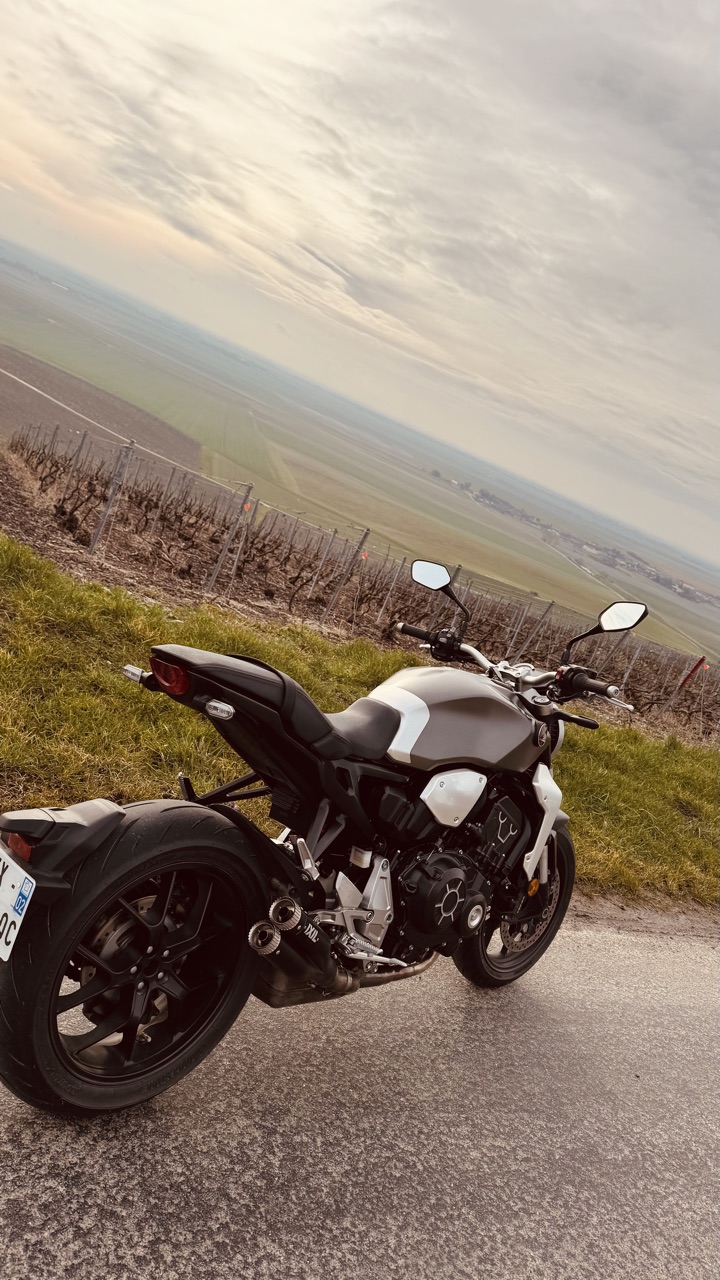 Honda CB 1000 R