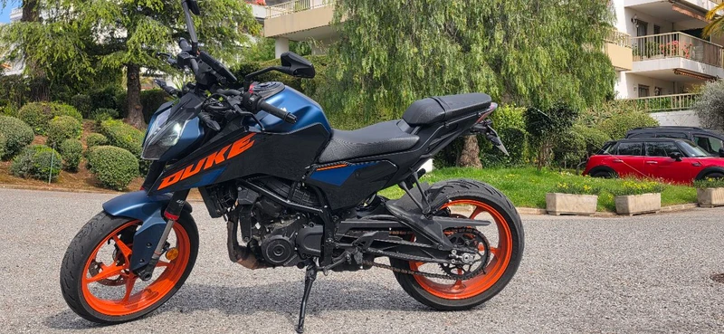 Vend Ktm Duke 125 2024