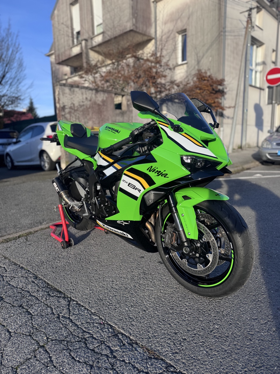 VEND/ECHANGE MAGNIFIQUE KAWASAKI NINJA ZX6R 2400KM