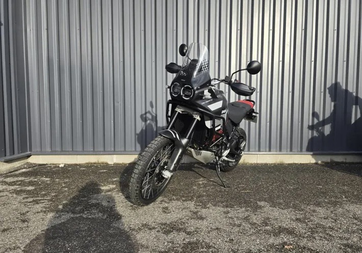 Ducati Desert X 937 cm3