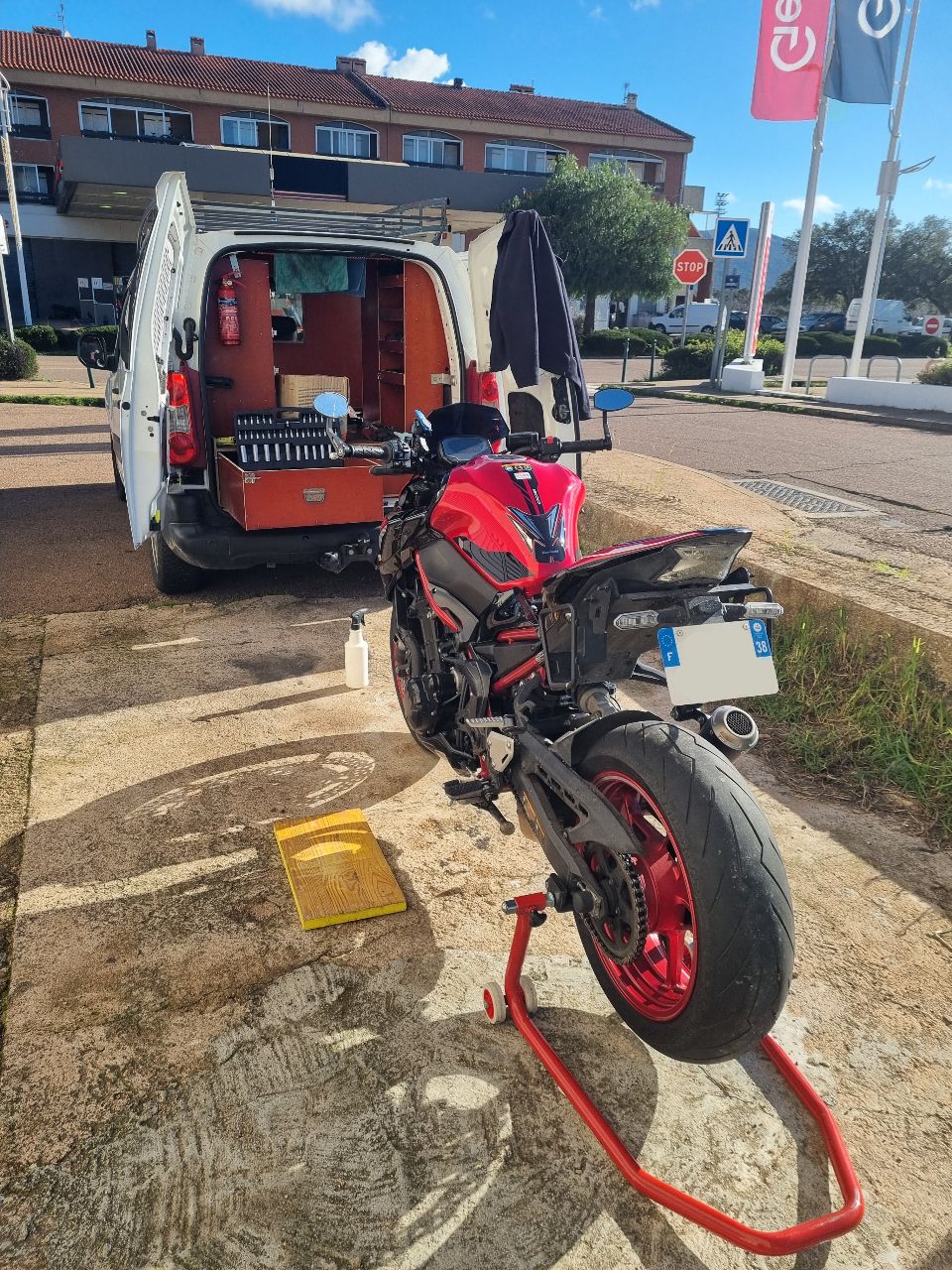 Kawazaki Z900 (2024)