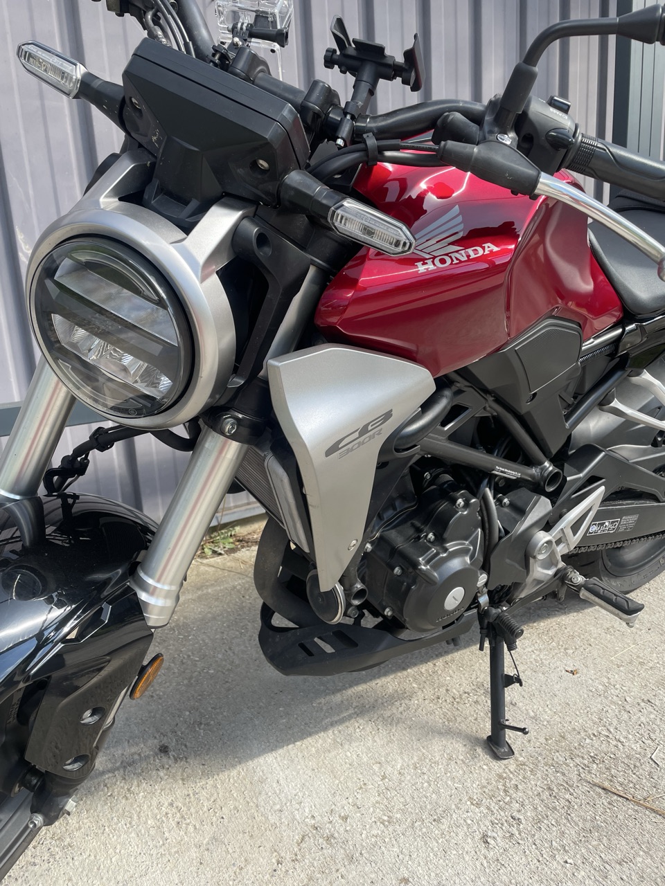 Honda CB300R neo sport cafe ABS 5600 km