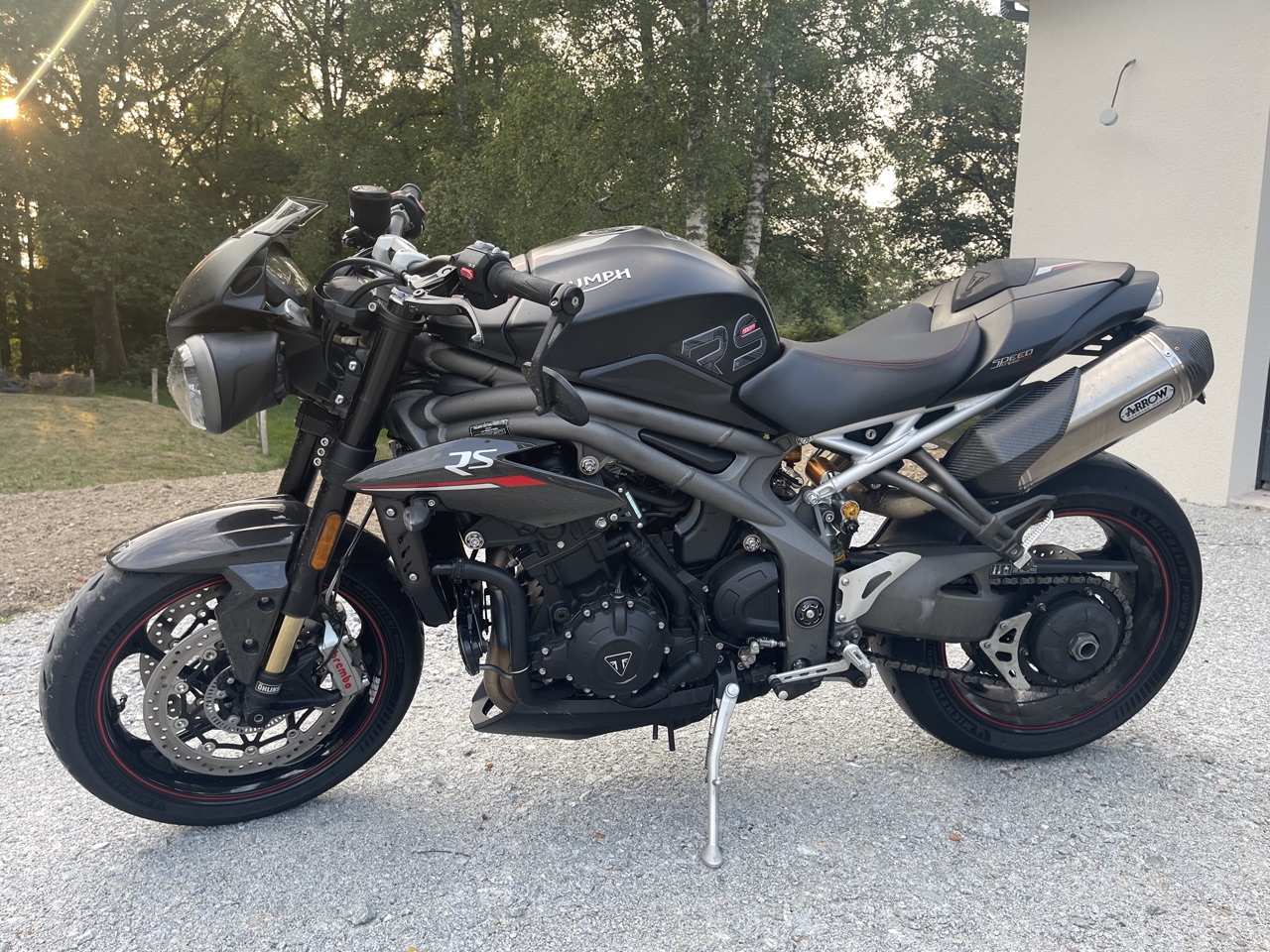 Triumph Speed Triple 1050 RS noir