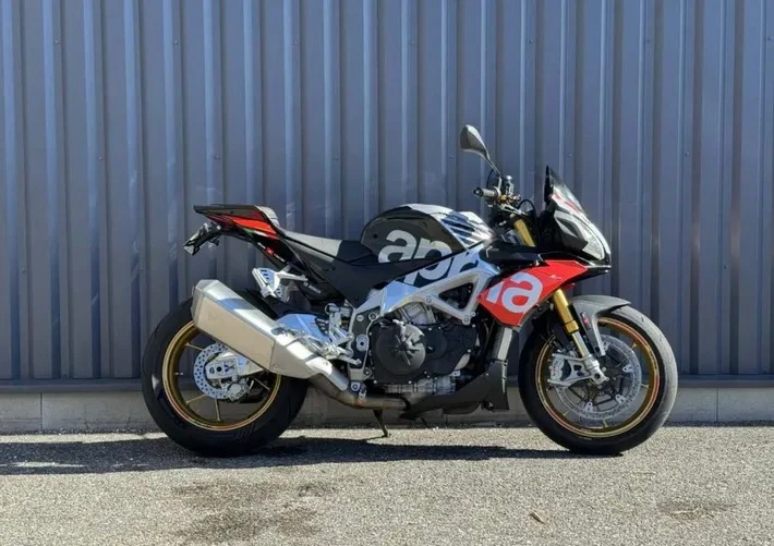 Aprilia Tuono 1100 V4 Factory