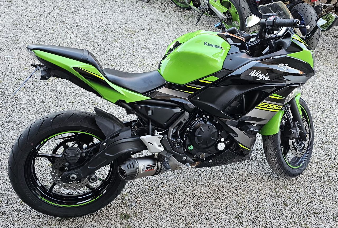 Kawasaki Ninja 650 - A2