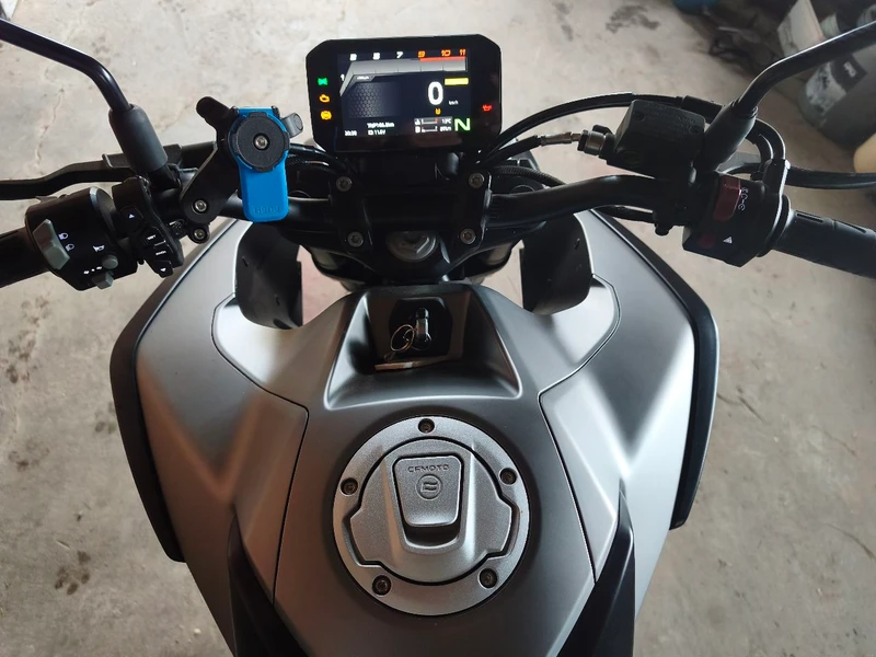 125 NK cf moto 86 km 