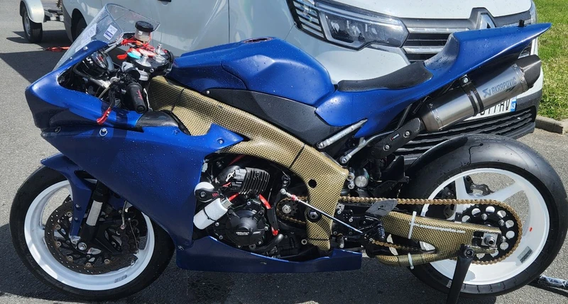 R1 crossplane