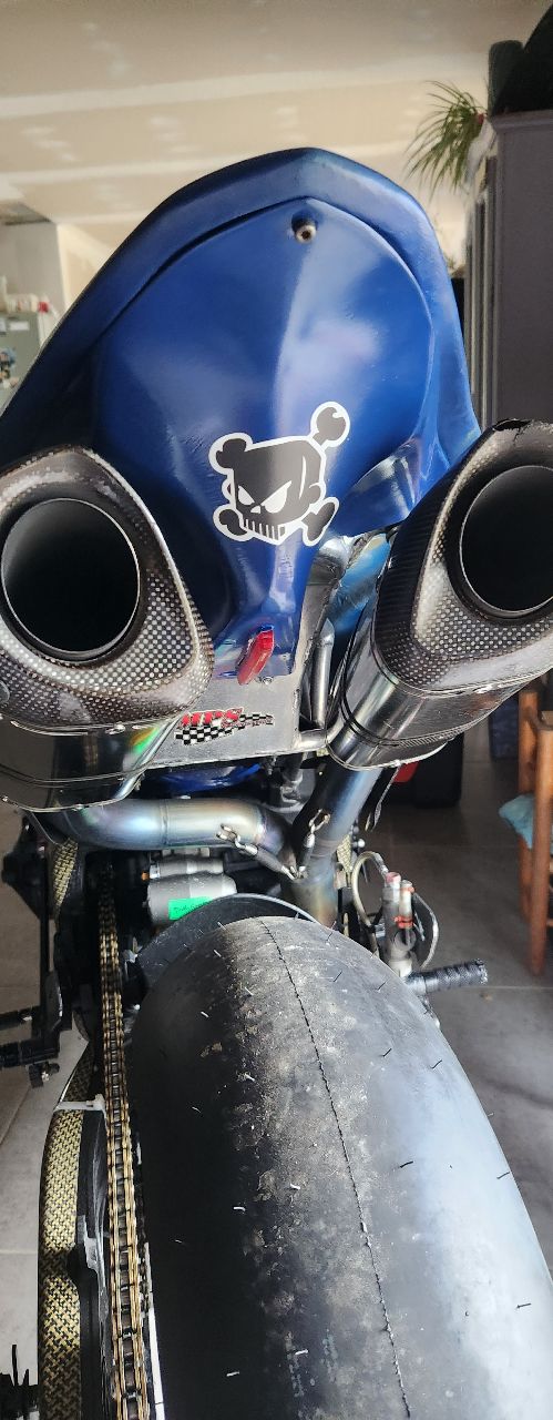 R1 crossplane