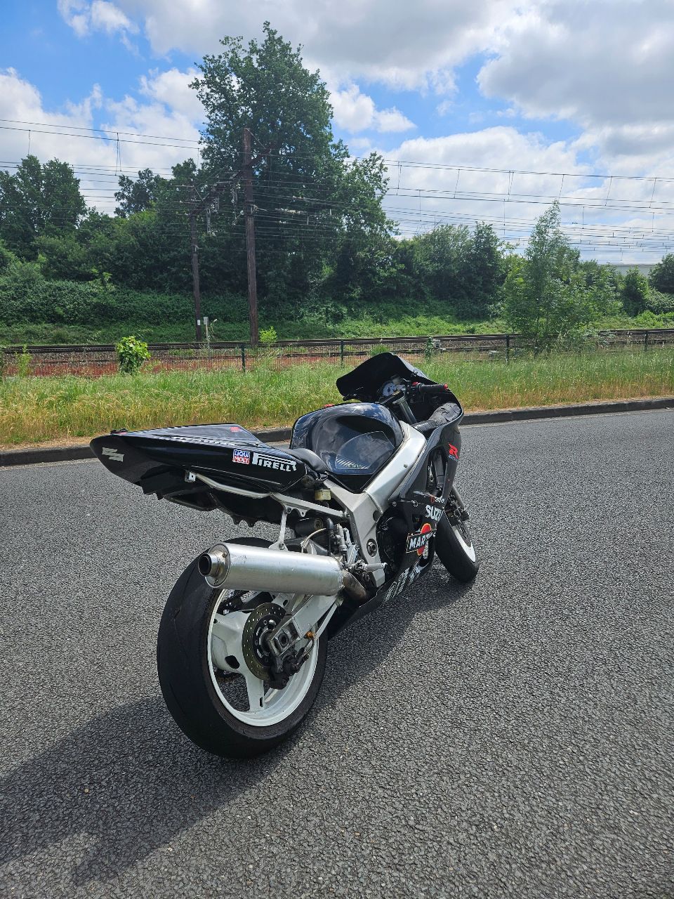 600 gsxr piste