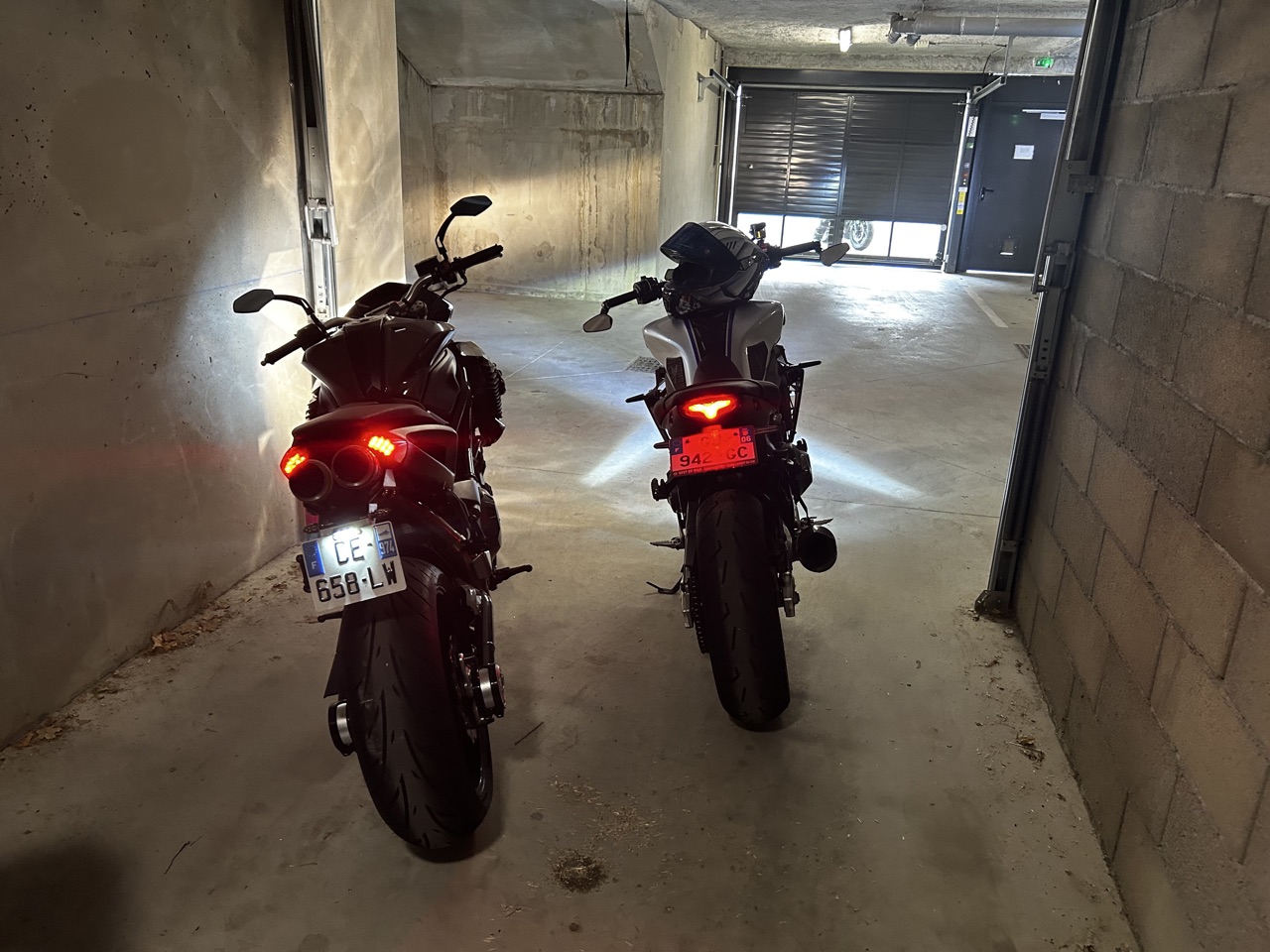 Bennelli tnt 899 edition 100 eme anniversaire 