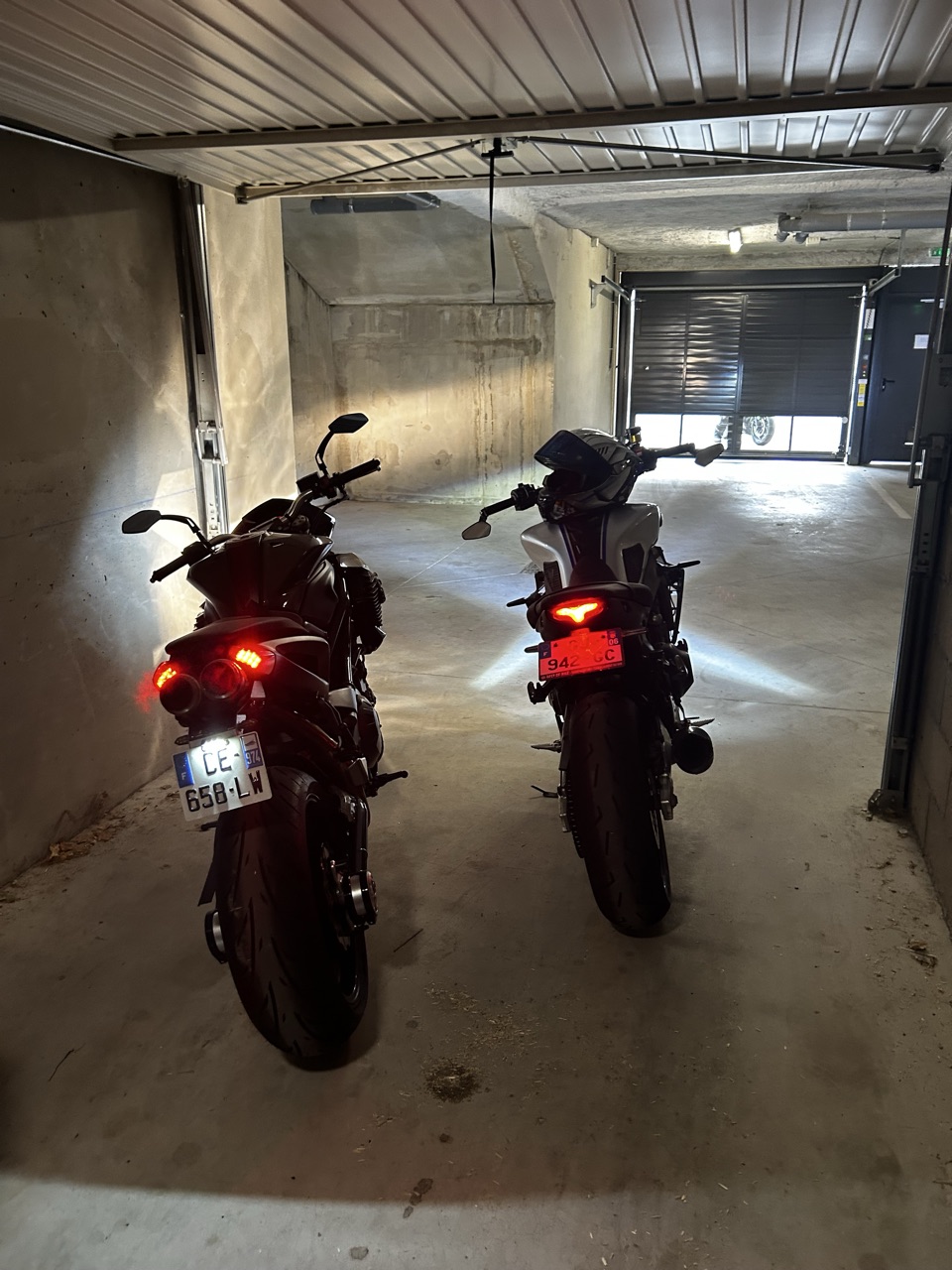 Bennelli tnt 899 edition 100 eme anniversaire 