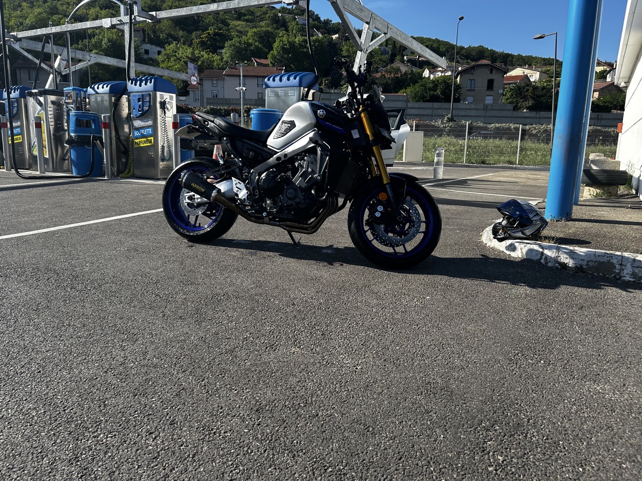 Yamaha mt09 sp full option 