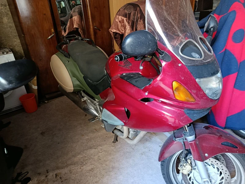 Honda Deauville 650