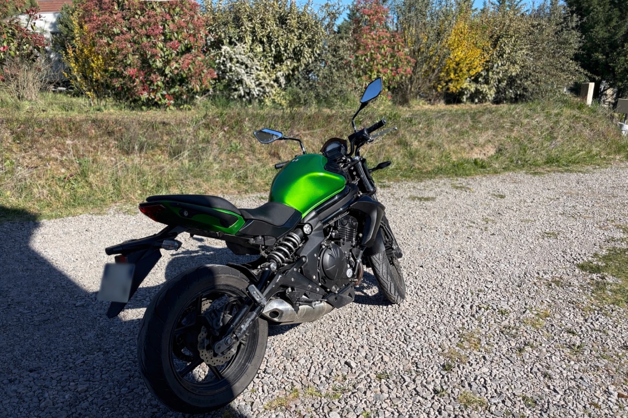 Kawazaki Er6n-A2