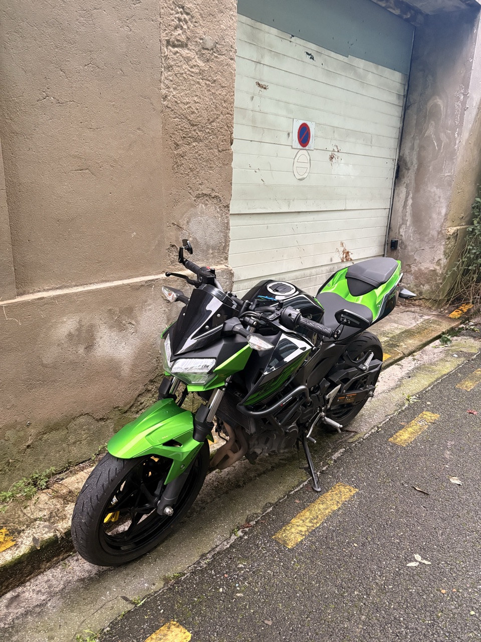 Kawasaki Z400 A2