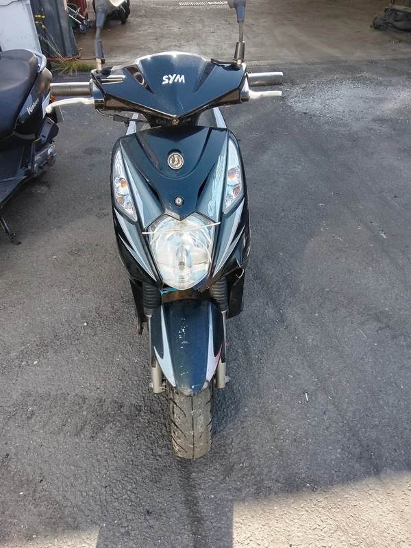 À vendre toutes pièces sym orbit 2