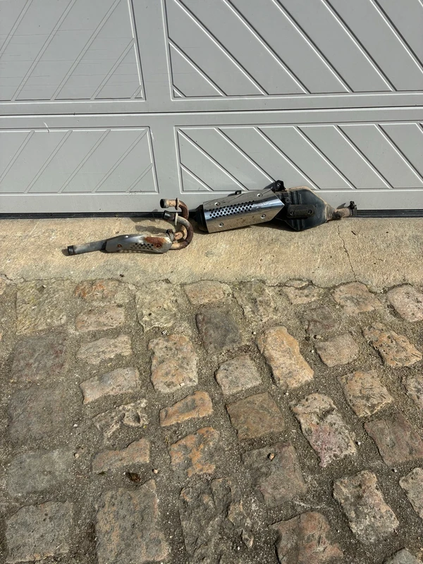 Pot d’échappement orégine Yamaha Ténéré, 660