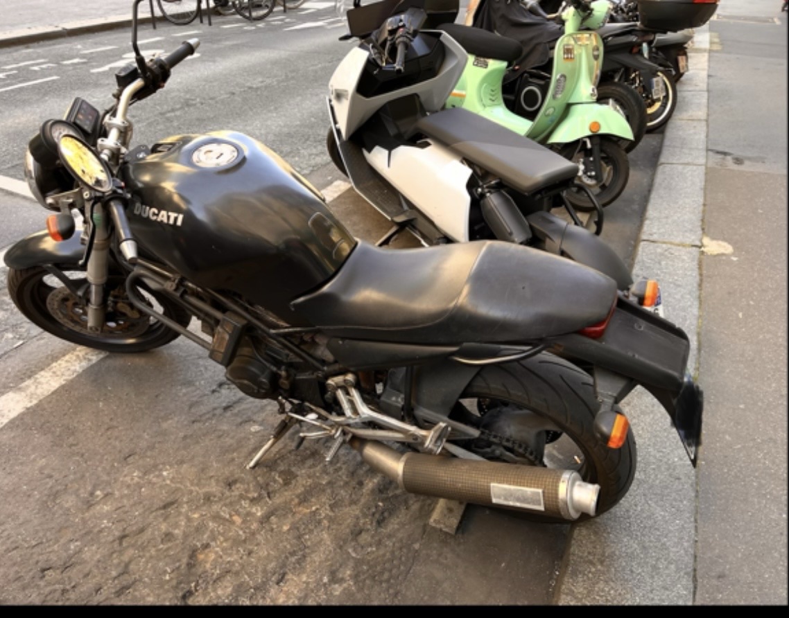 Ducati 600 Mostro Dark 1998