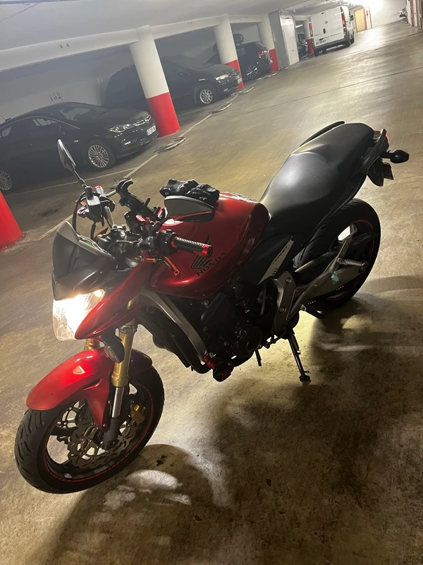 Honda cb600f hornet 