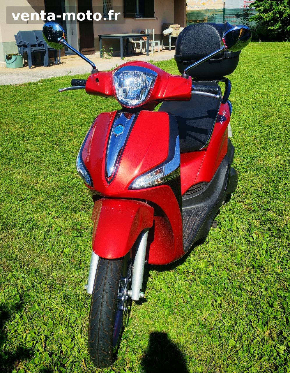Vends Piaggio Liberty 50 rouge métallisé
