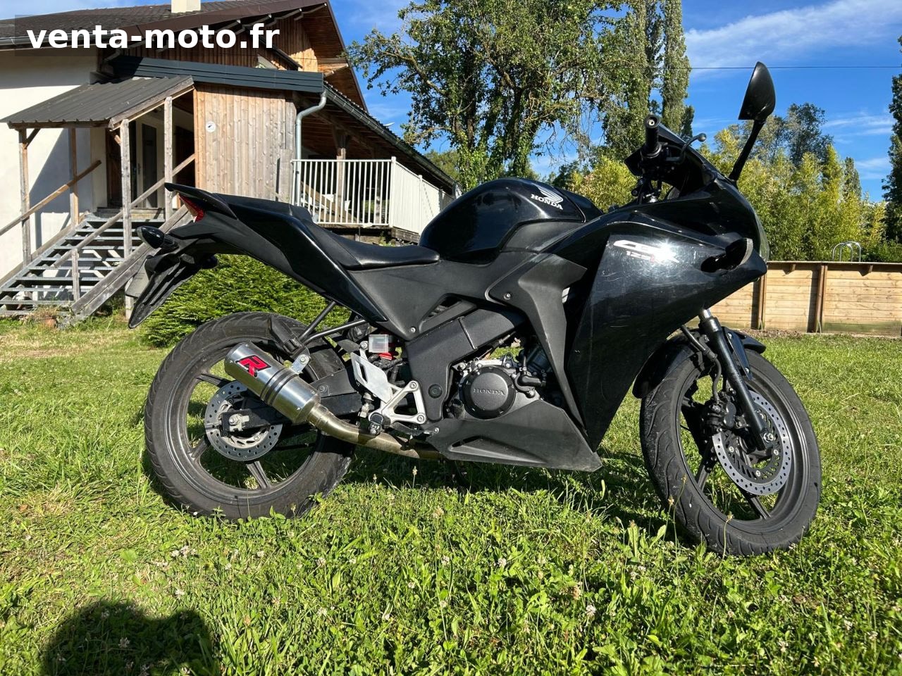 CBR125R