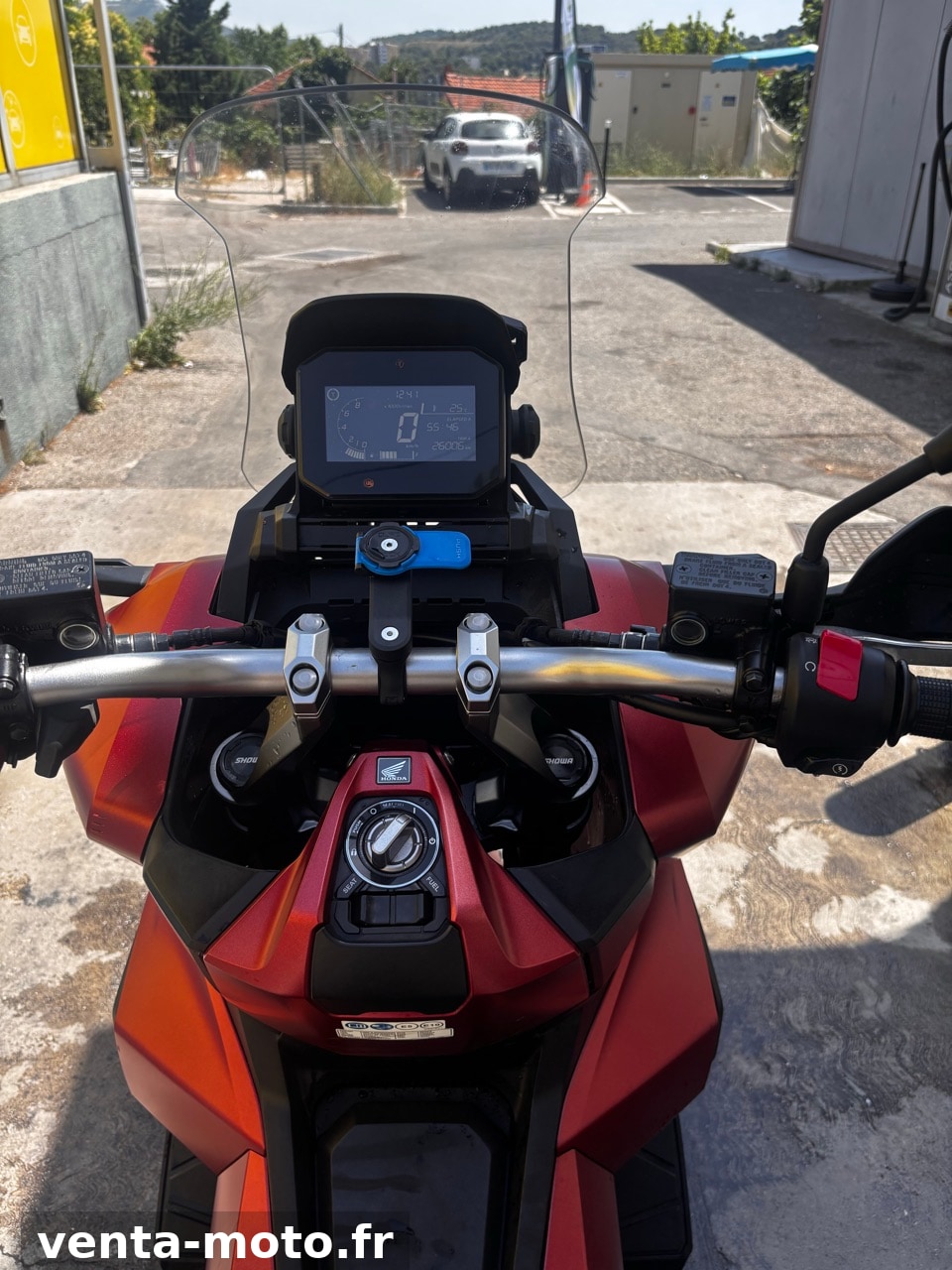 Honda adv350