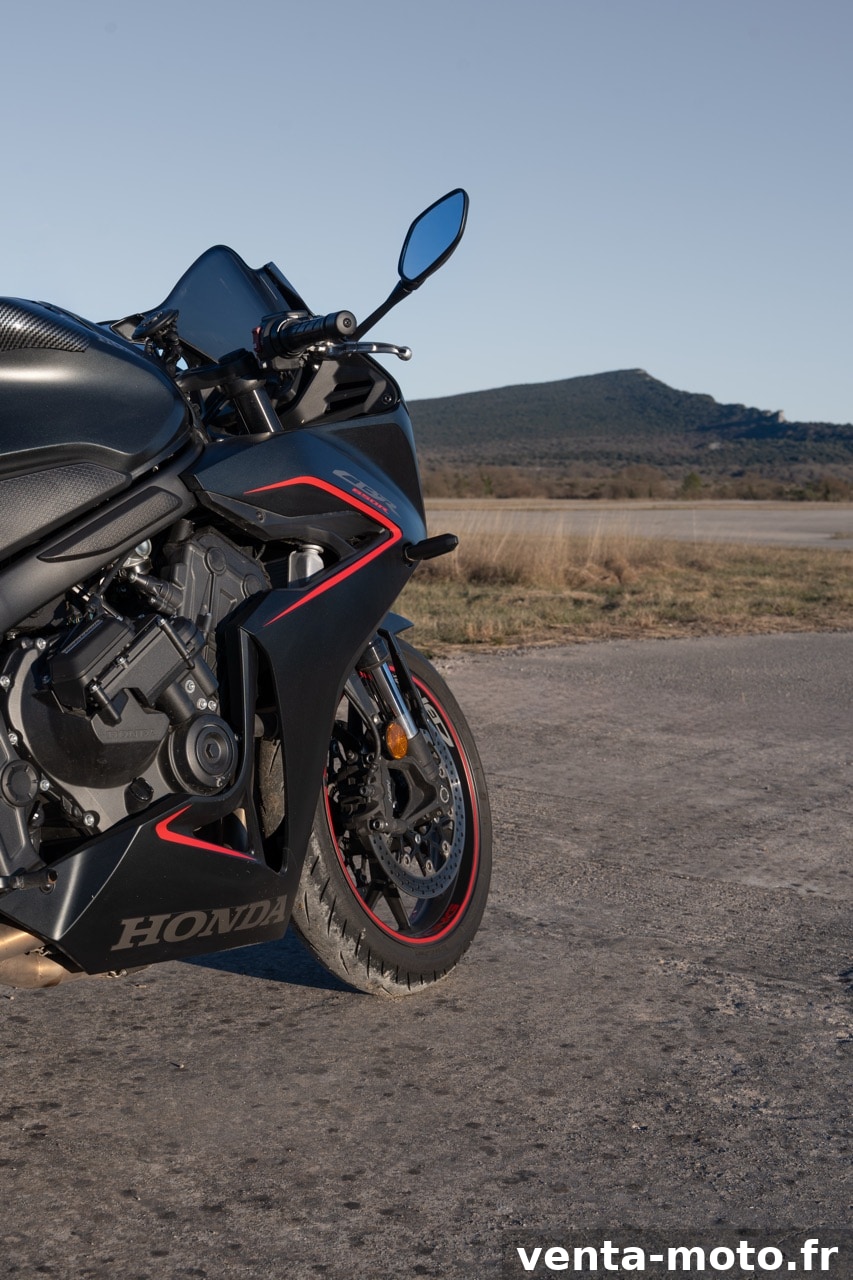 CBR 650 R 2024