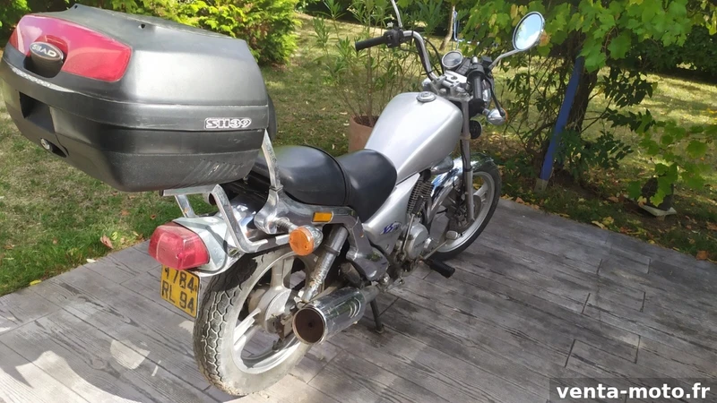 DAELIM VS 125F non roulante pour professionnel