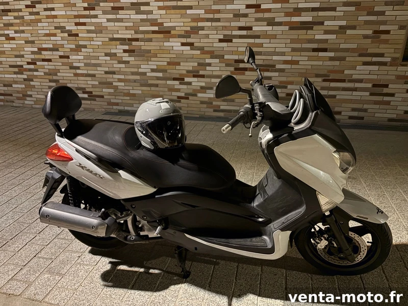 Xmax 125