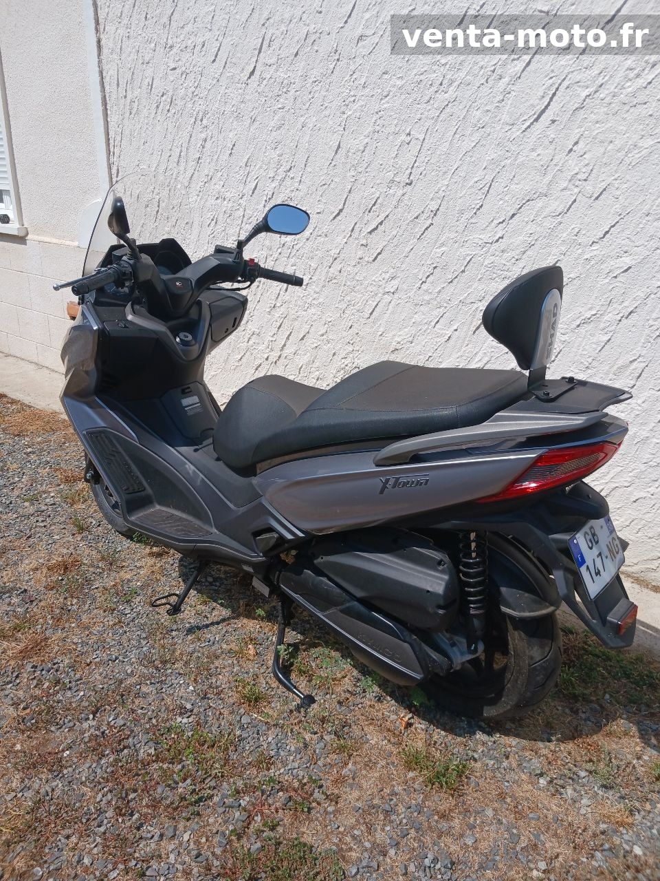 Scooter Kymko X-Town 300