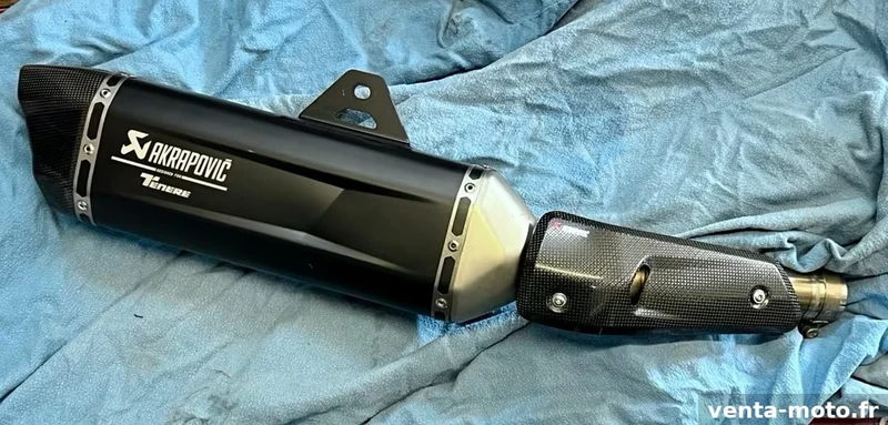 Echappement akrapovic
