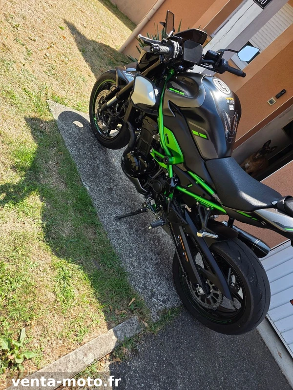 Z900 2025 full