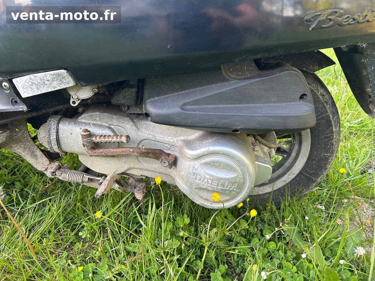 Pièces scooter daelim besbi 125