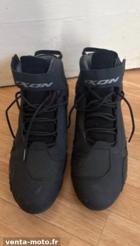 Bottes moto IXON