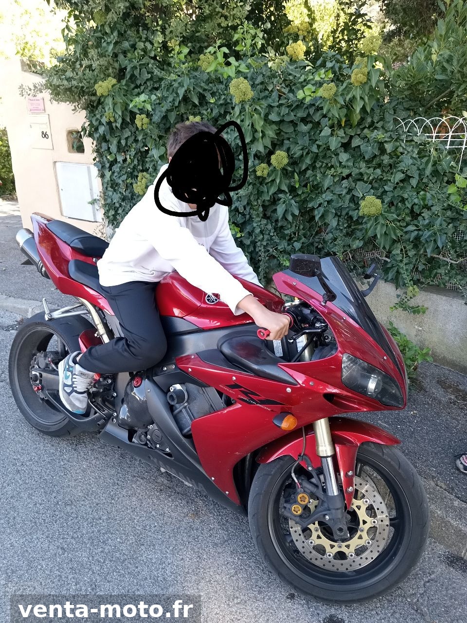 Yamaha yzf r1