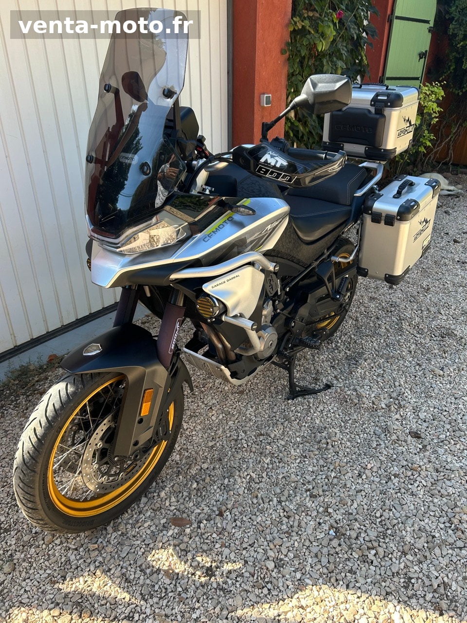 CF Moto 800MT Touring